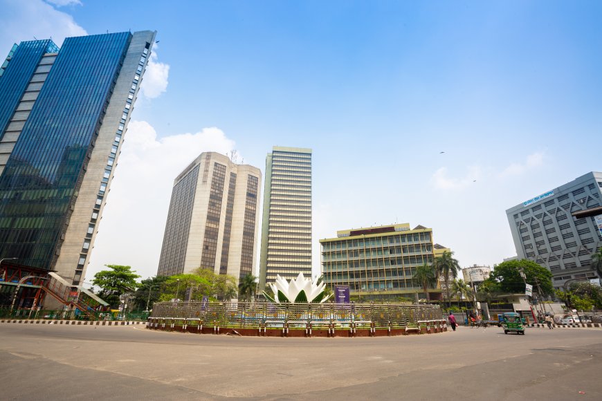 No, Dhaka Is Not At Risk of a 9.0 Earthquake That Would Liquefy the City